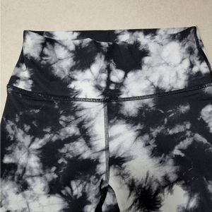 Tye dye fabletics leggings